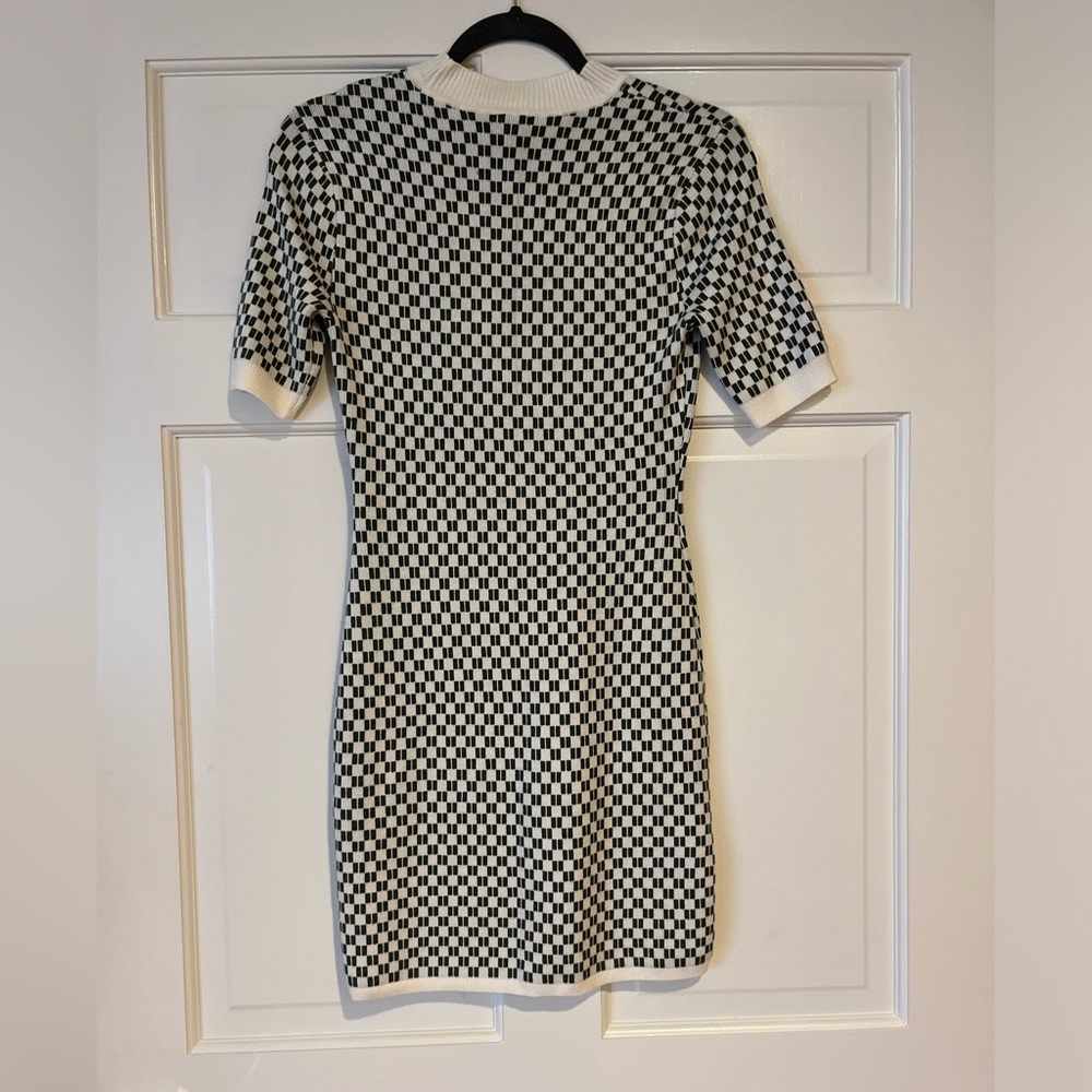 ABERCROMBIE checkered sweater dress